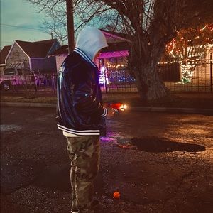 Meet your Posher, Manuel